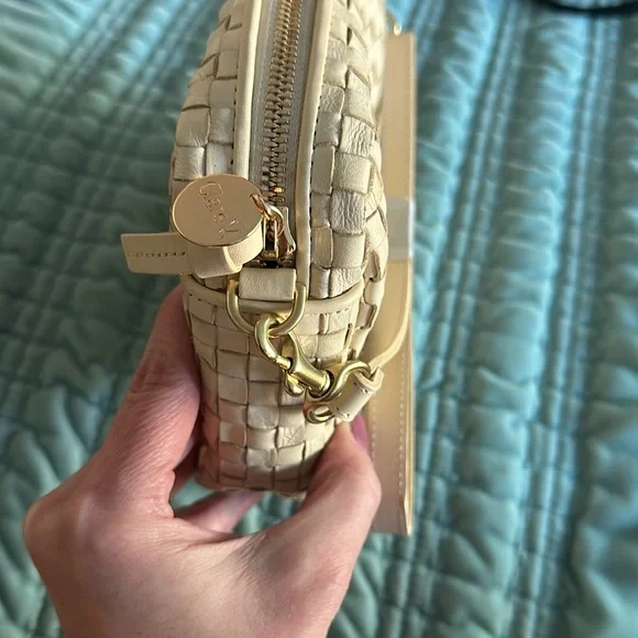 Clare V Woven Crossbody Bag in Beige - Picture 4 of 10